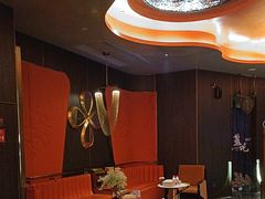 -尚善若水·汤泉·SPA·沐足(东方渔人码头店)