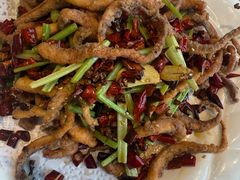 干煸鱿鱼须-胡胜锐辣椒炒肉(河北店)
