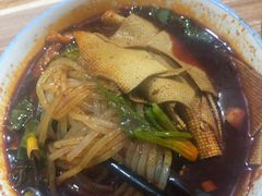 -老字号杨坡红油米线腊汁肉夹馍(东四道巷店)