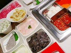 -海底捞火锅鲜切牛肉主题店(长寿路店)