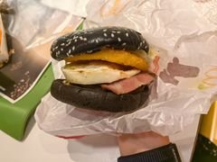 -麦当劳(凯旋路新淮海坊店)