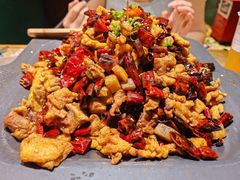 -炭舍干锅·烤鱼(扬名广场店)