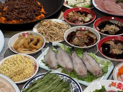 -沸炉重庆老火锅(军事博物馆店)