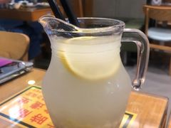 -彩虹站·香港烧腊茶餐厅