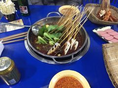 -马路边边·成都串串(翠柏路店)
