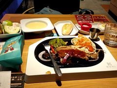 -豪客来牛排(商汇人和广场店)
