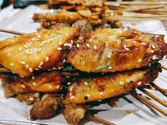 QQ翅-木屋烧烤(大运店)