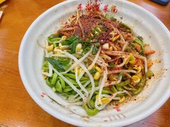 油泼臊子面-手擀菠菜面(西康路店)