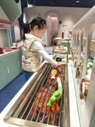 -奈尔宝家庭中心·亲子餐厅(北京东坝万达店)
