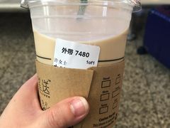 -星巴克(上海虹桥站2A检票口)