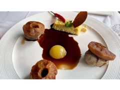 法式鸭胸肉拌焦糖苹果-火车头法国西餐厅