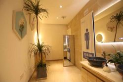 -静待花开瑜伽尊巴会馆