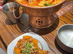 -成都你六姐·牛肉冒菜(信泰中心商场店)