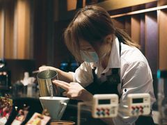 -星巴克臻选(济南恒隆店)