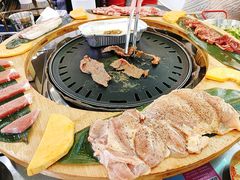 -玄希浪漫厨房·韩料烤肉(湖滨银泰in77店)