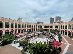 -佛罗伦萨小镇广佛名品奥特莱斯(疏港路店)