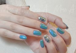 -Miss·A日式美甲美睫