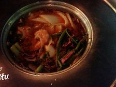 -Lanterns Vietnamese Restaurant
