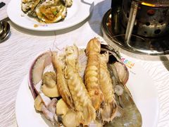 -领鲜活海鲜榴莲自助火锅(东门店)