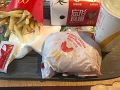 -麦当劳(安立路店)