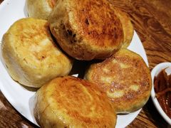 -清真吴记门钉肉饼·喜多利