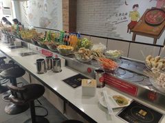 -百品聚旋转火锅(万德庄店)