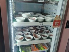 -尚品海鲜肥牛自助火锅(湖明店)
