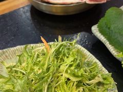 -臻牛烤肉