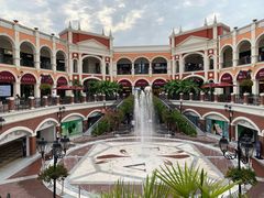 -佛罗伦萨小镇广佛名品奥特莱斯(疏港路店)