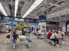 -盒马X会员店(王府井奥莱UP TOWN店)