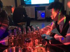 -唛霸KTV(卓悦广场店)