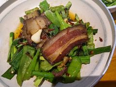 -廖师傅大蒜炒腊肉(袁家岭店)