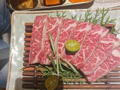 -草家酱蟹炭火烤肉店(珲春南路一店)