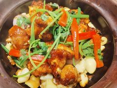 -老街烧烤大排档·地道湖北菜·龙虾馆(汉口火车站店)