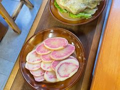 -阿山卓·野生菌火锅·纳西火塘烤肉