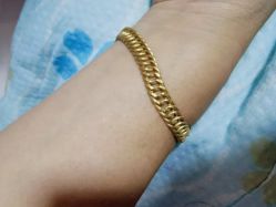 -万宝金楼(威海路店)