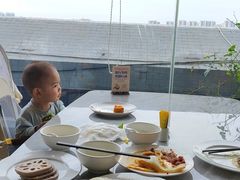-华海酒店(茂名高铁站店)