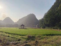 -高荡千年布依古寨旅游景区