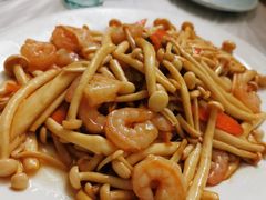 -宾朋海鲜饭庄(兴海路店)