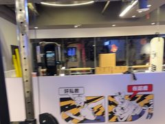 -超鹿运动(达信大厦店)