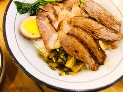 狮头鹅肉拼猪手饭-狮头牌卤味研究所·卤味饭(花城汇南区店)