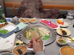 -狼头山火锅 KTV欢唱·烤串(理工大学店)