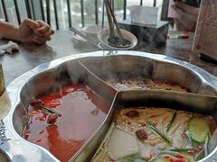 -刘一手重庆火锅(万达广场店)