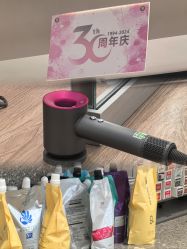 -Z.X HAIR SALON张新美业