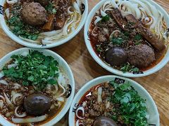 -任记七中刀削面(总店)