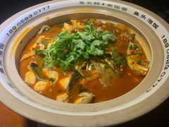 -魏铭鱼头捞饭(晋阳路店)