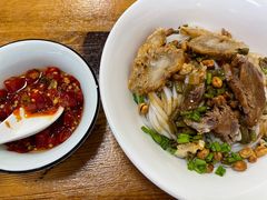 -牛八宝桂林米粉(八里庄店)