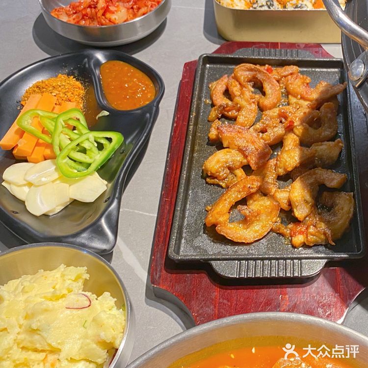 美食探店|藏在西乡街道的宝藏韩式小火锅