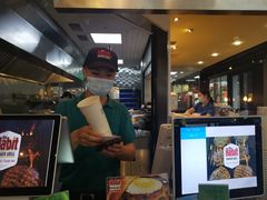 -The Habit Burger Grill 哈比特汉堡(复兴soho店)