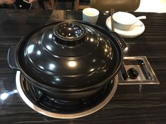 -东椰·海南椰子鸡火锅(朝阳门店)